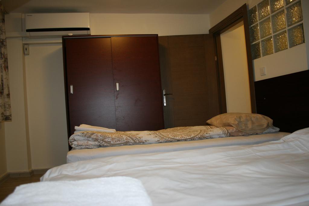 Mete Apartments Istanbul Room photo